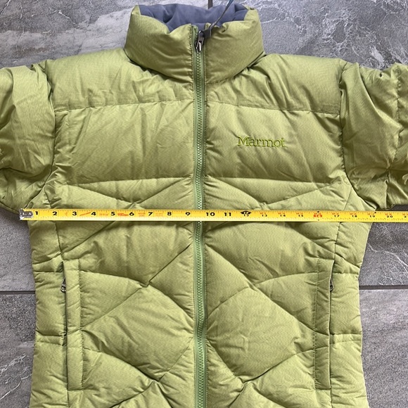 Marmot 700 Fill Down puffer cropped length pale green hood size XS - Picture 8 of 12
